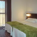 Globales Castillo De Ayud