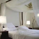 Hotell Globales Castillo De Ayud