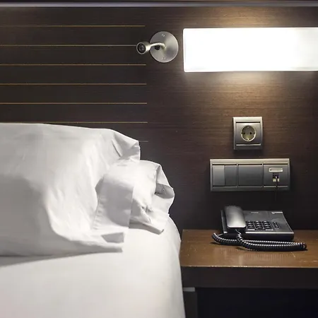 Hotell Globales Castillo De Ayud 3*