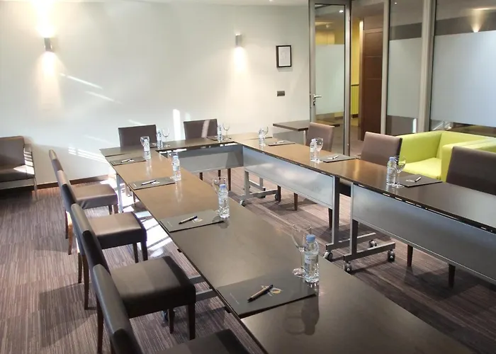 Hotell Globales Castillo De Ayud 3*