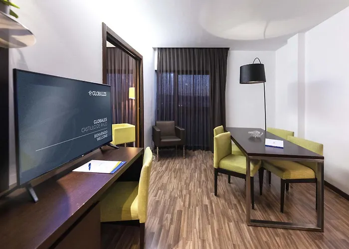 Globales Castillo De Ayud