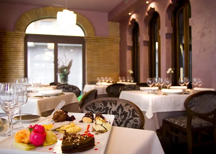 Hotel Globales Castillo De Ayud 3*