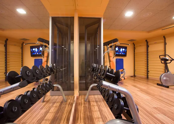 Hotel Globales Castillo De Ayud