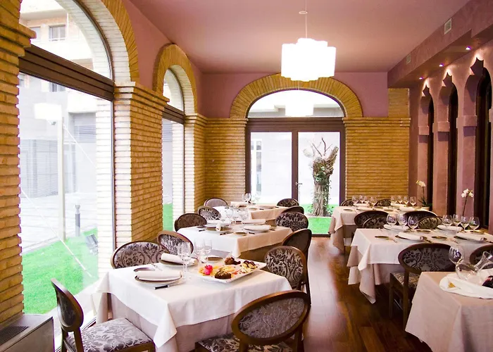 Hotel Globales Castillo De Ayud 3*